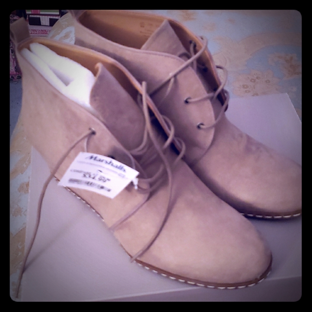 Ladies Wedge Heel Bootie